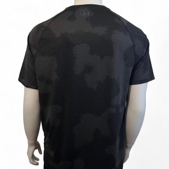 Under Armour Mens Camo Shirt XL Black Gray Short Sleeve Workout Training - Picture 4 of 6